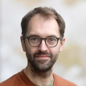 Prof. Dr. Florian Büttner