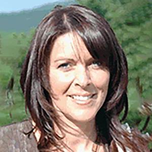 Dr. Yvonne Reiss