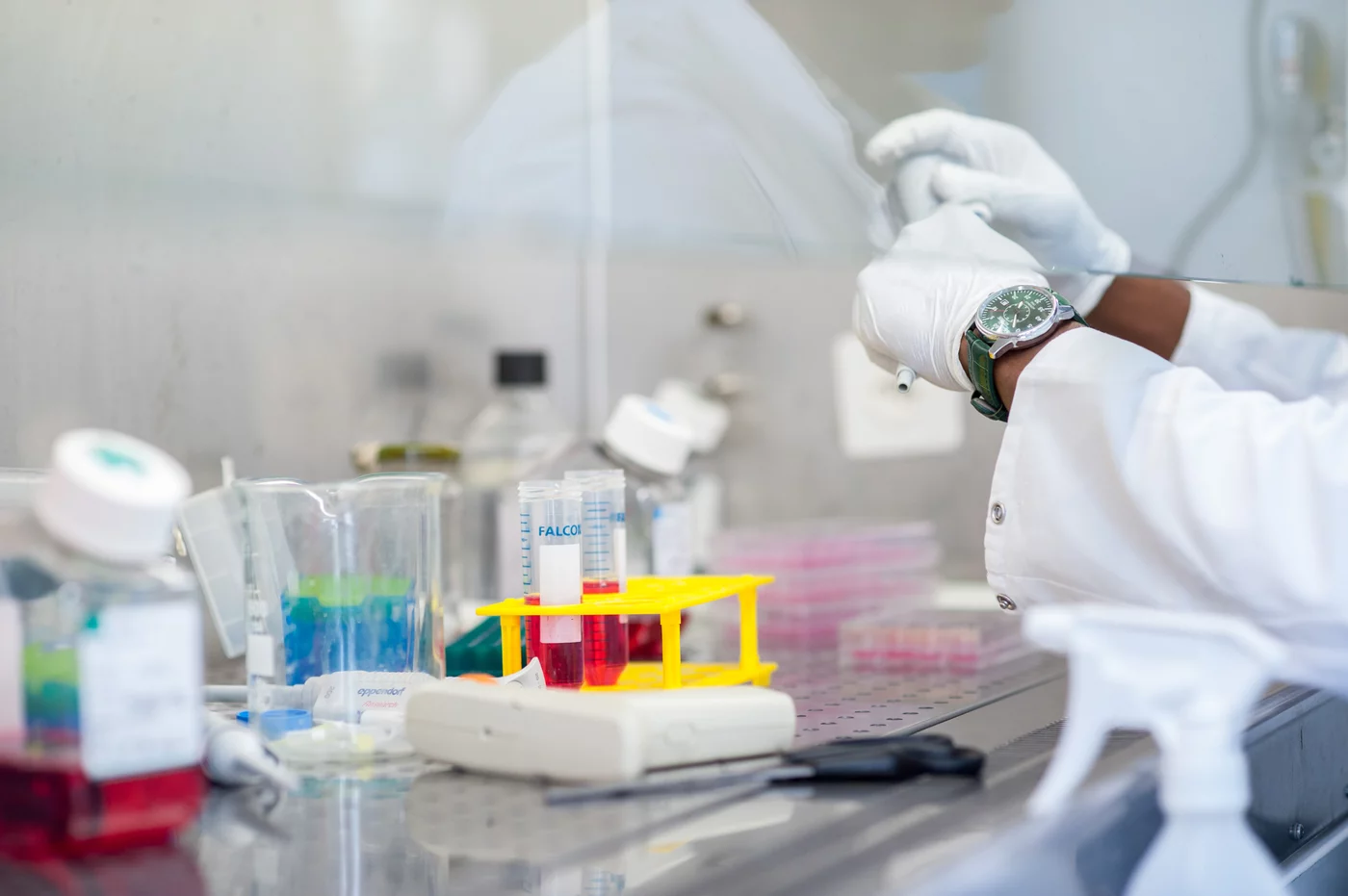 Detail in a research lab, symbolic image